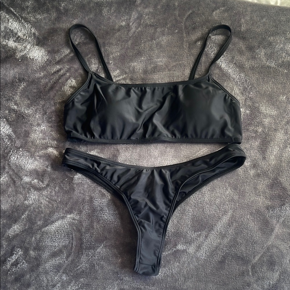 SUMMER MAE Black Minimalist Bikini Set adjustable bralette & cheeky bottom M